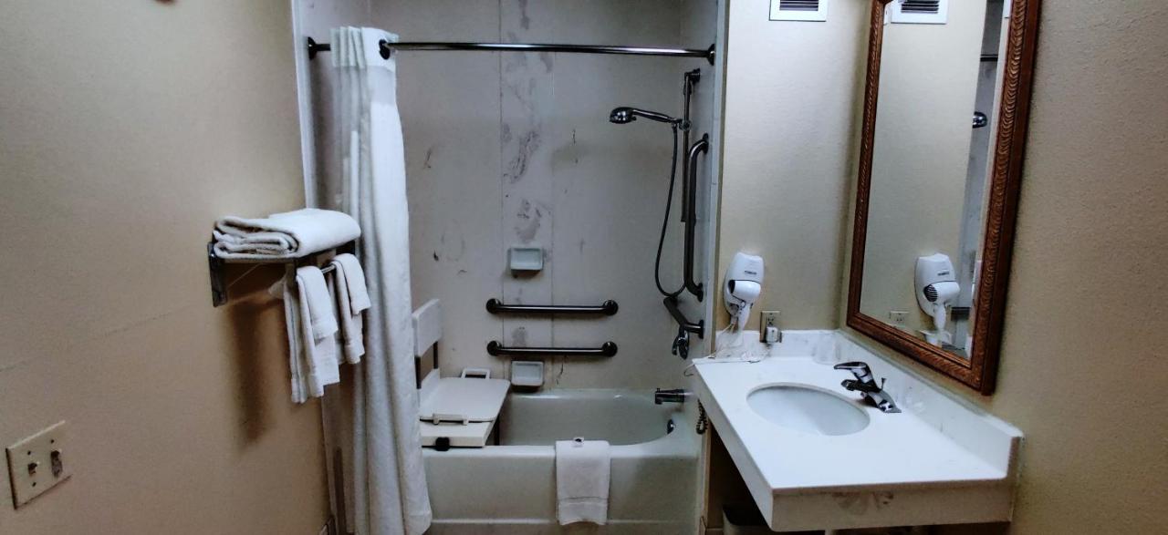 Motel 6 Duluth, Ga - Atlanta - Gwinnett Place Buitenkant foto